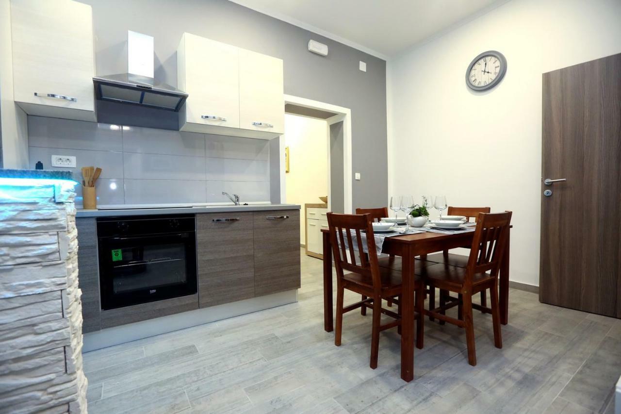 Apartman Abc Šibenik Exterior foto